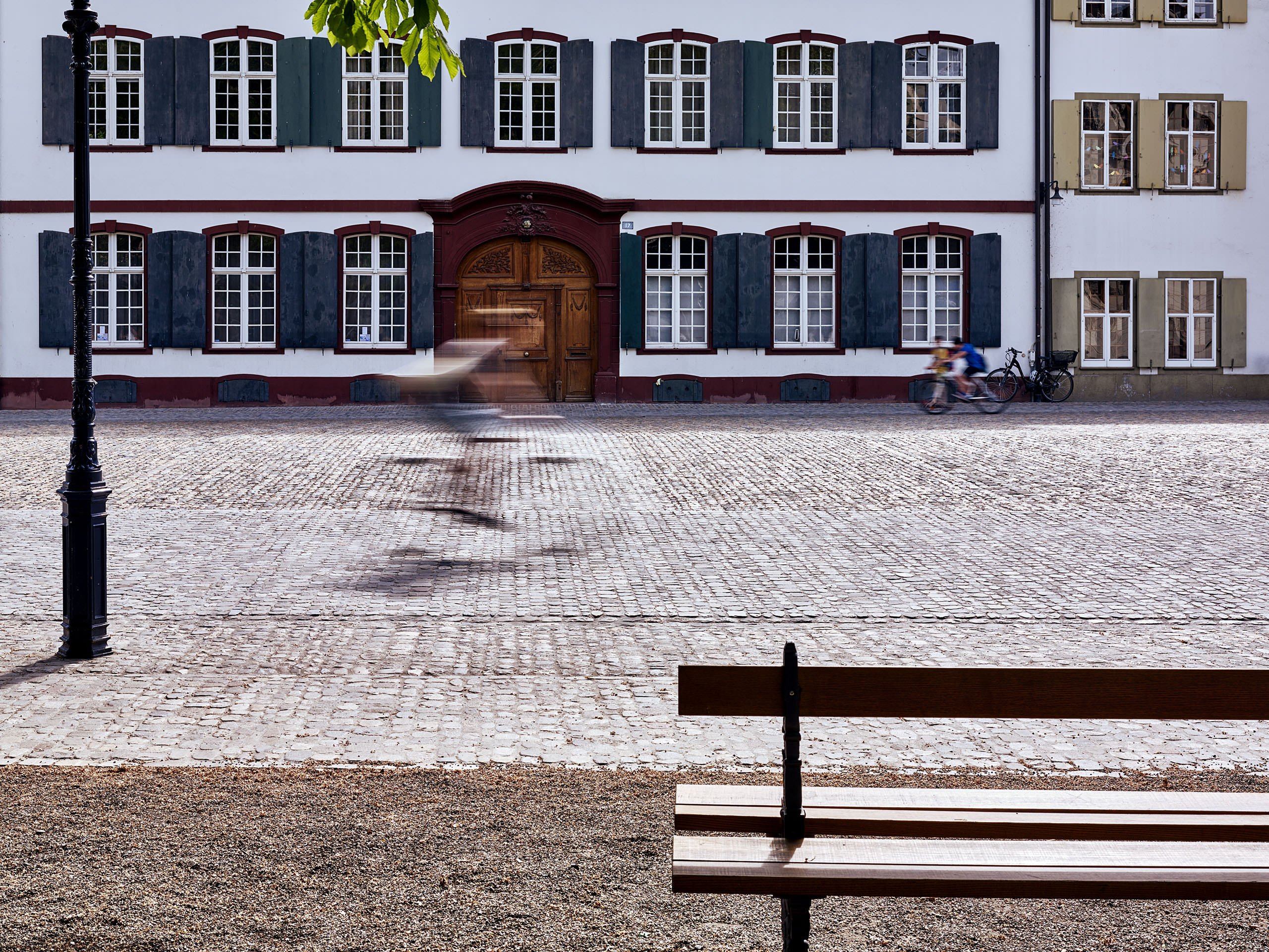 E12411 Alpa 050670 j2560